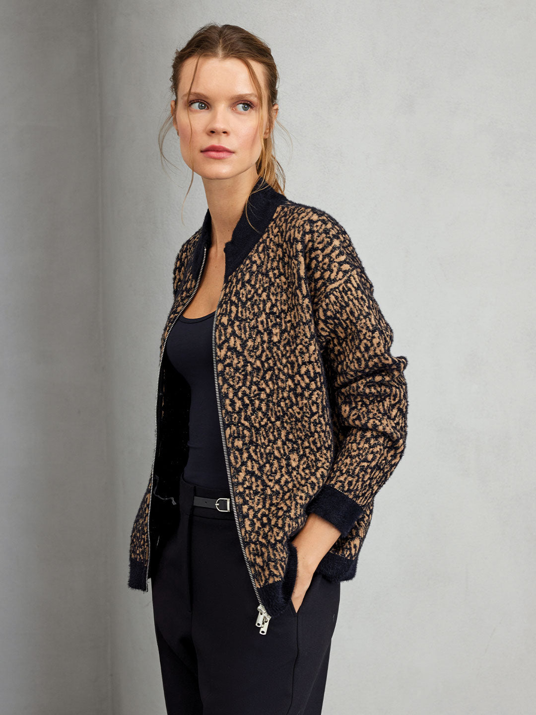 Unique Leoparlı Hırka